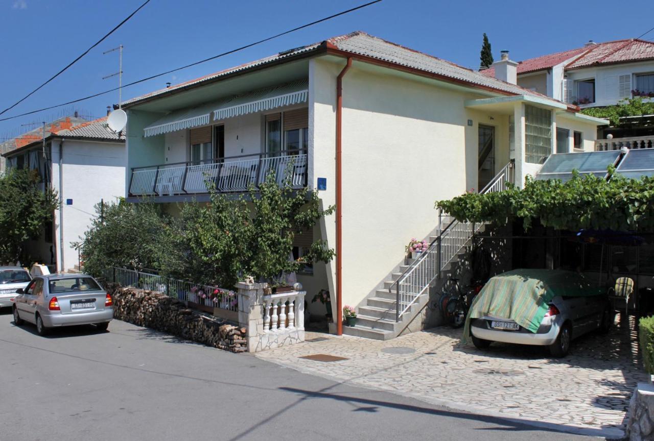 Apartments With A Parking Space Senj - 5572 Buitenkant foto