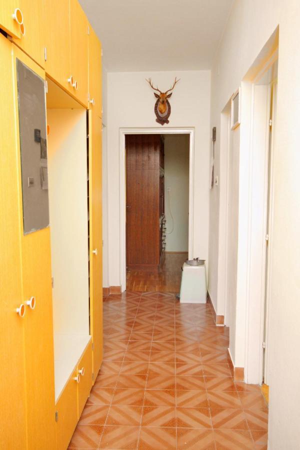 Apartments With A Parking Space Senj - 5572 Buitenkant foto